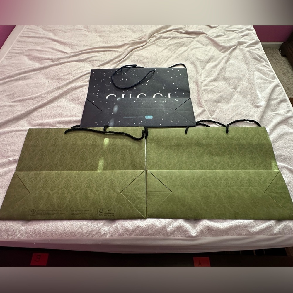 3 Authentic Gucci Large Shopping Bags-Zodiac Constellation & Green Embossed Logo - Picture 5 of 6